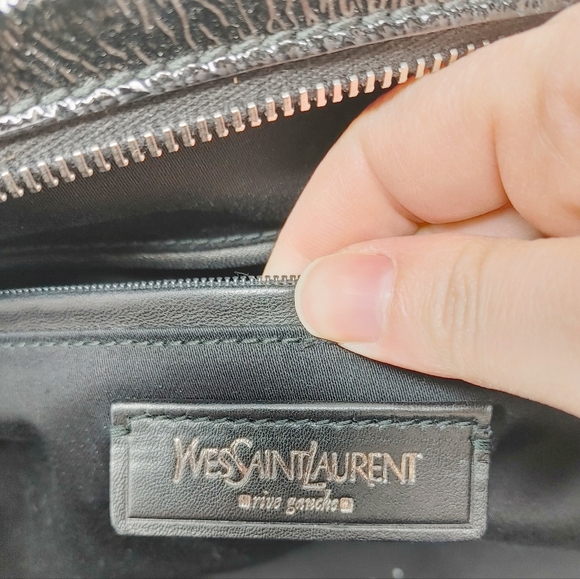 YSL Rive Gauche Authentic Small Patent Black Easy Y 2 Way Bag - Picture 9 of 13